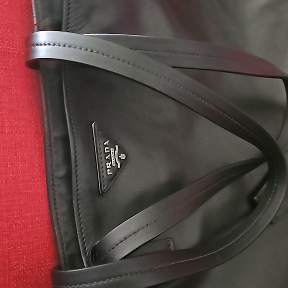 PRADA RIVET BAG - Picture 9 of 13